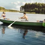 Hébergement de vacances Direkt Am See, Mit Eigenem Boot *