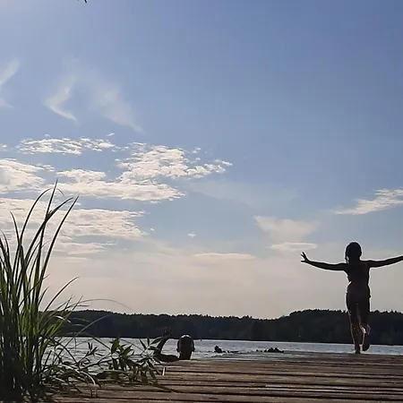 Σπίτι διακοπών Direkt Am See, Mit Eigenem Boot Roding